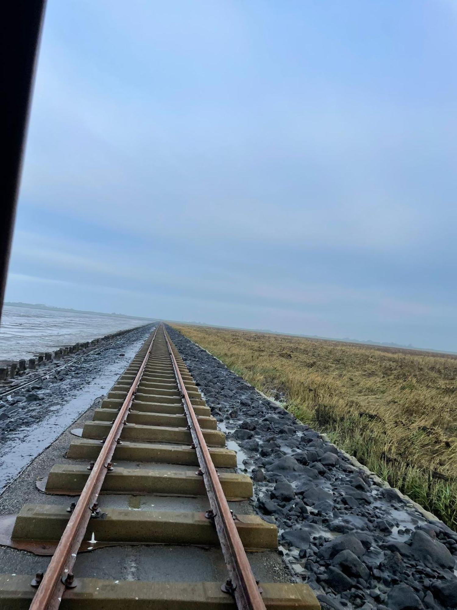 Strandhotel Dagebuell Direkt An Der Nordsee Luaran gambar