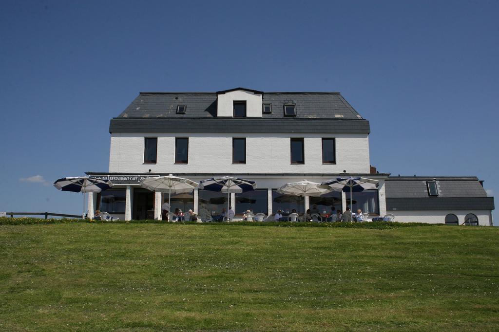Strandhotel Dagebuell Direkt An Der Nordsee Luaran gambar