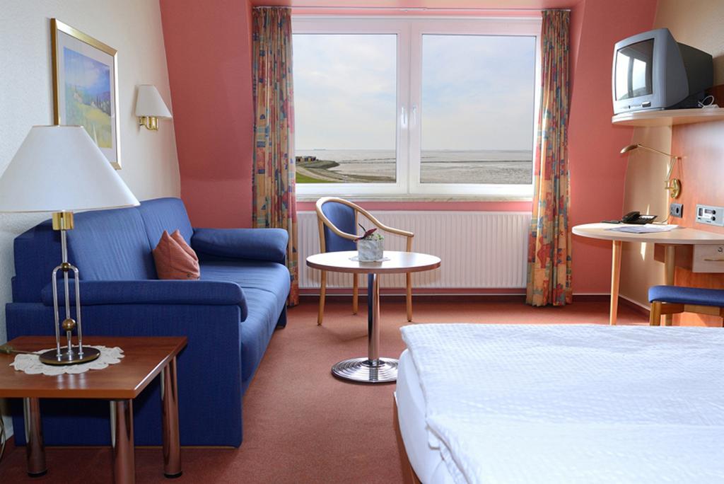 Strandhotel Dagebuell Direkt An Der Nordsee Luaran gambar