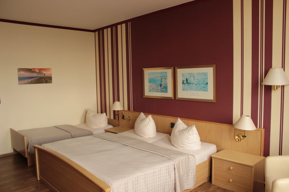 Strandhotel Dagebuell Direkt An Der Nordsee Luaran gambar
